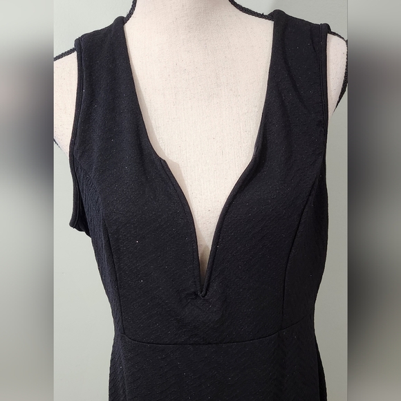 Sparkly black dress - Picture 3 of 5